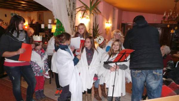 Kindertreff im JC Etzelbach_20141130_150200.jpg