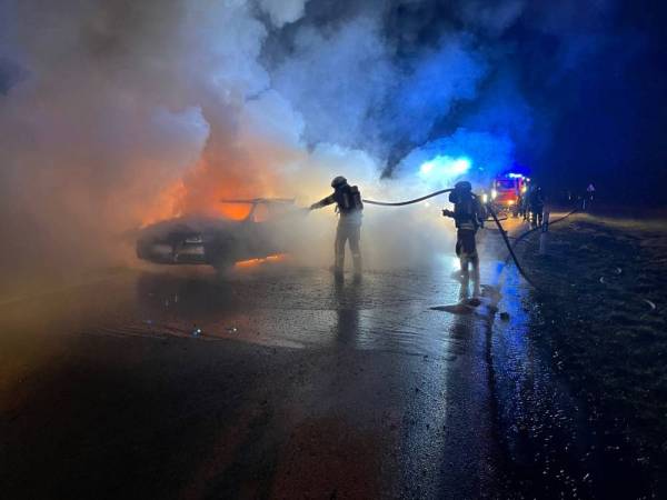 B1 FAHRZEUG KLEIN_BrandBeutelsdorfFahrzg.jpg